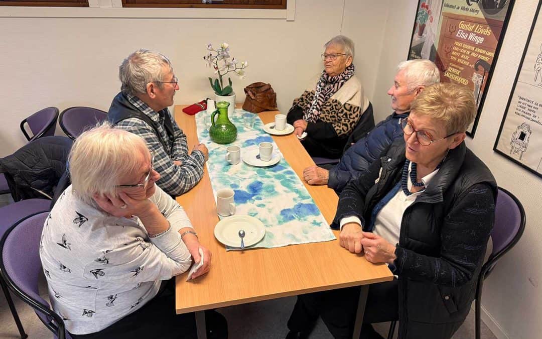 Laisvallborna fortsätter att samlas